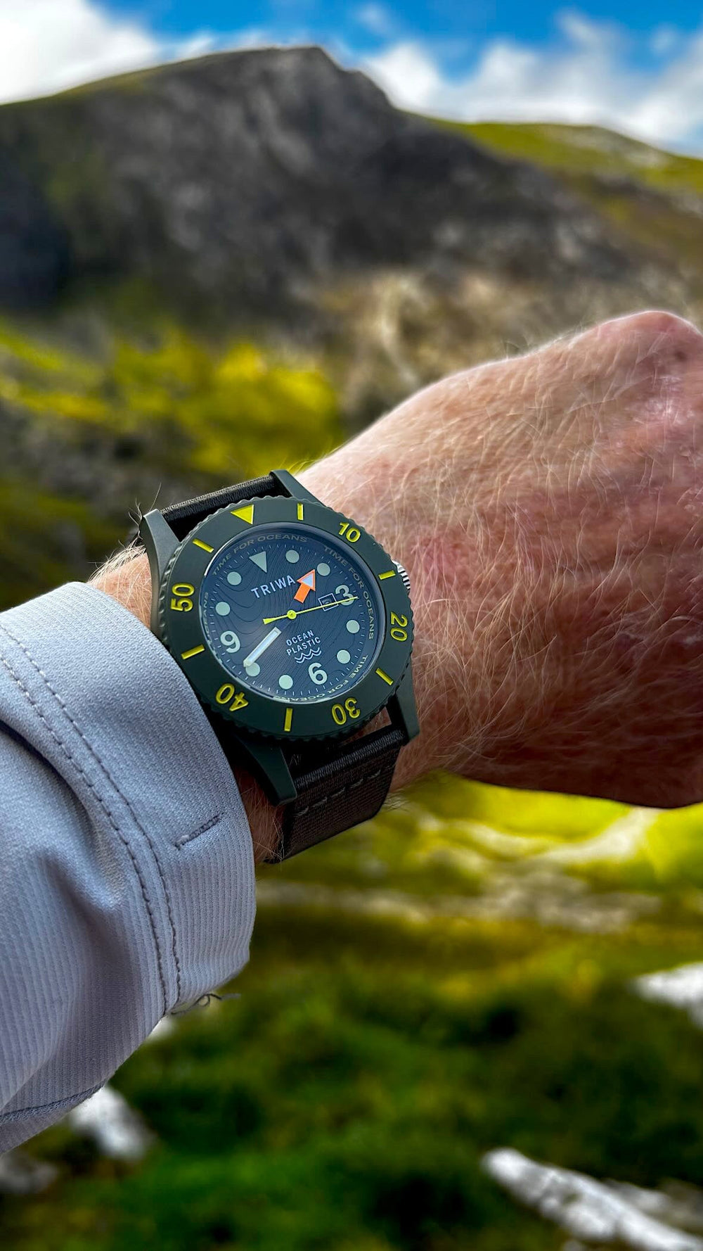 Top 10 Affordable Men's Watches That Look Way More Expensive Than They Are