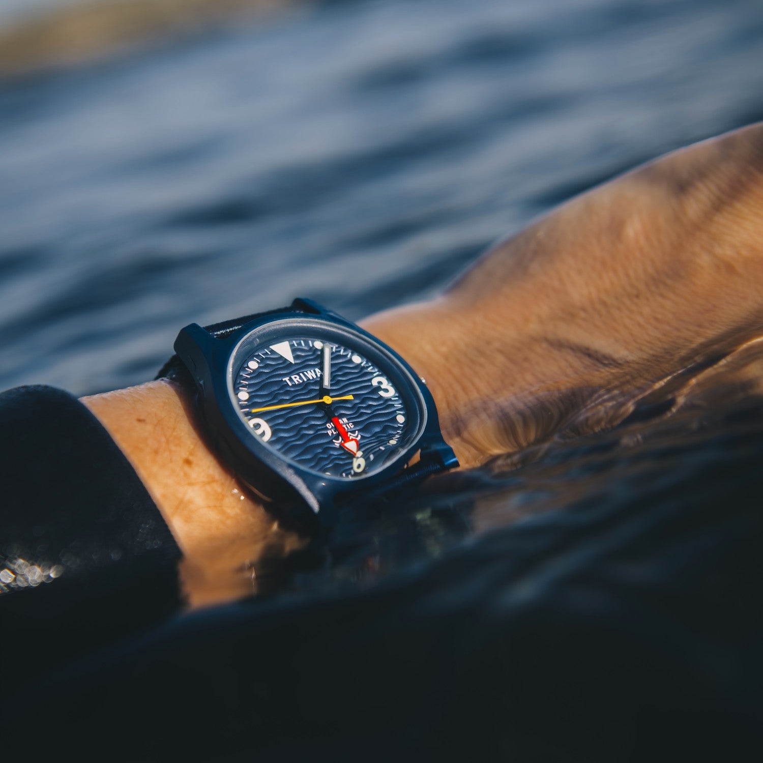 Ocean Plastic Deep Blue